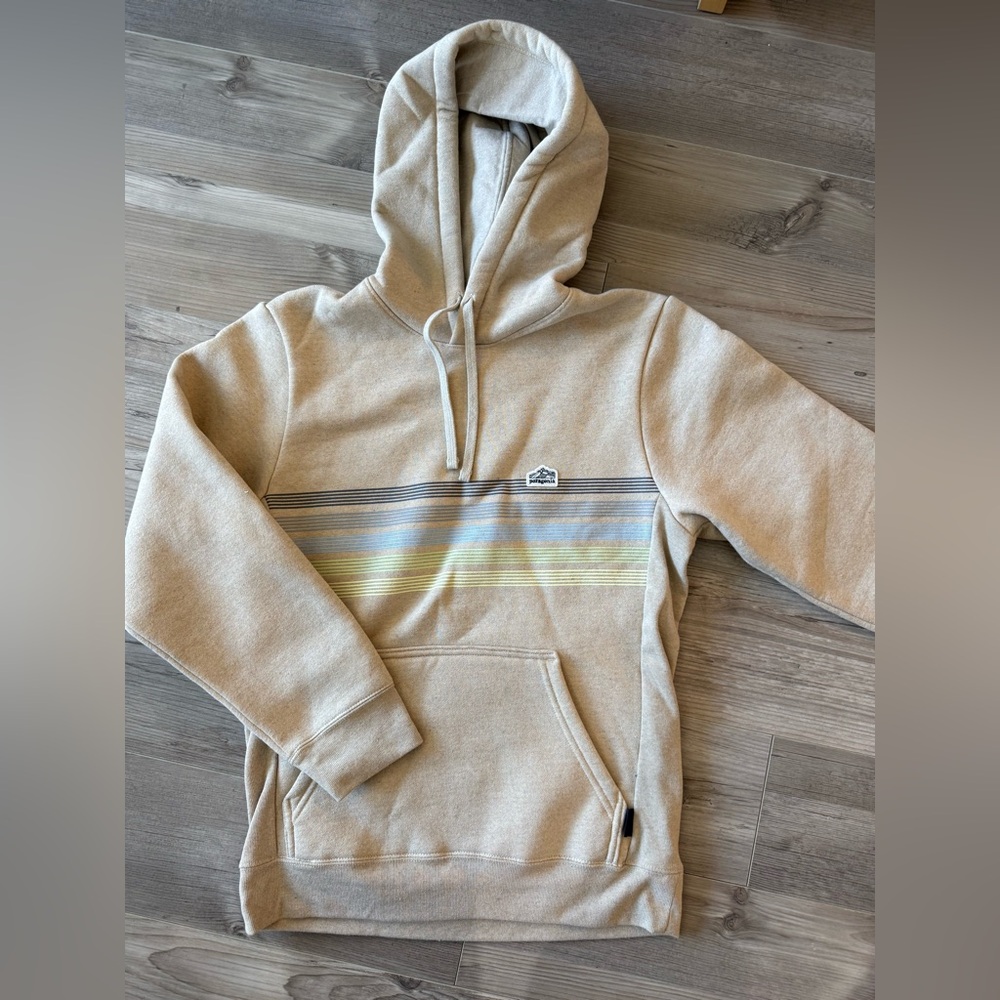 Patagonia- Line Logo Ridge Stripes Uprisal Hoodie- XS- New without tag